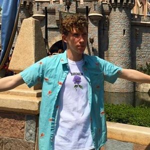 Meet your Posher, Gavin